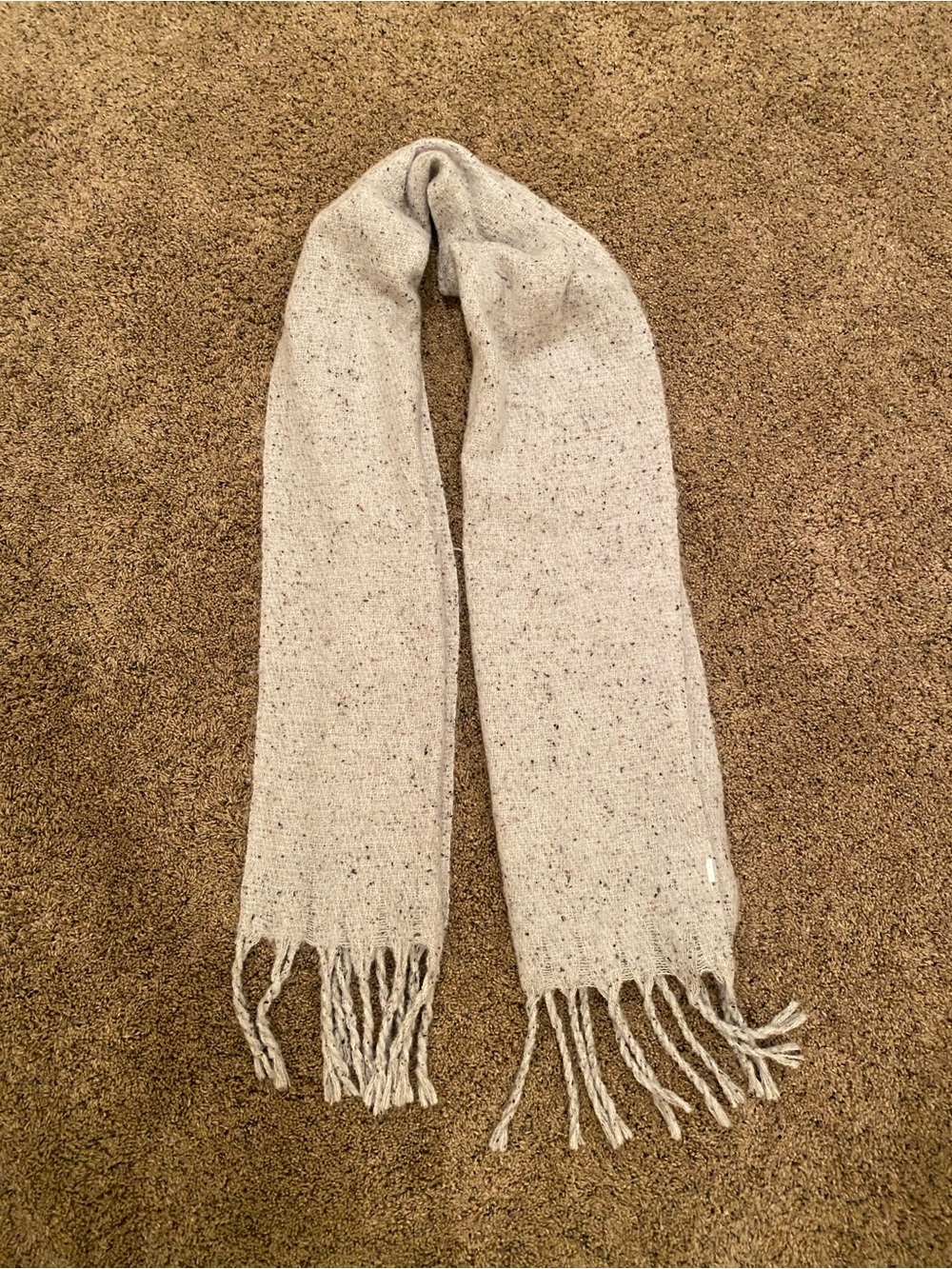 Gray Old Navy Fringe Scarf